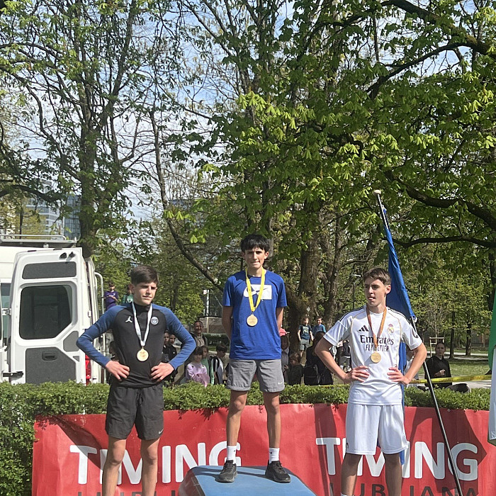 Spomladanski kros v Tivoliju