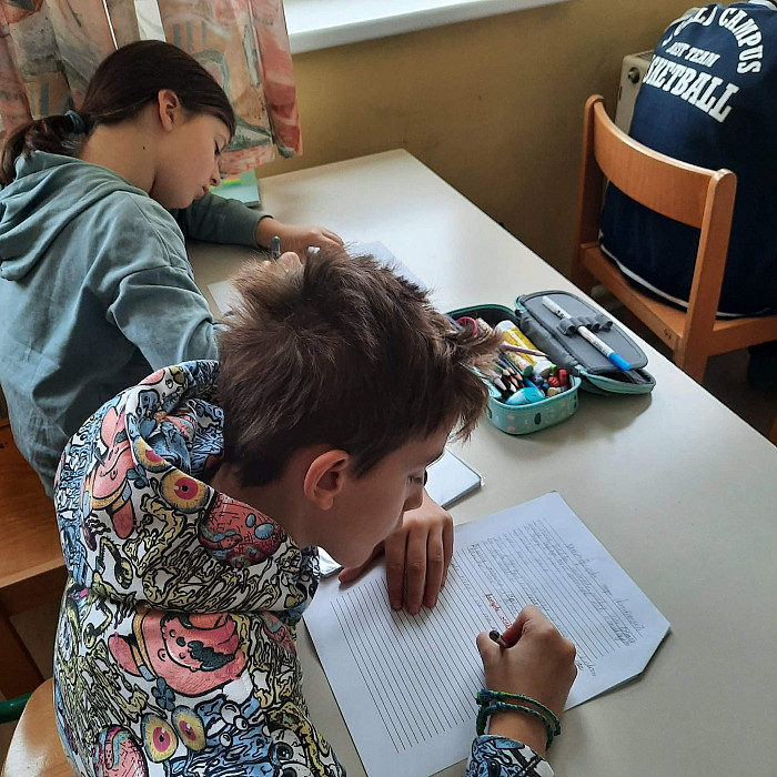 SKOK V PRIHODNOST PO IZKUŠNJE – akcija šolskega otroškega parlamenta (3. del)