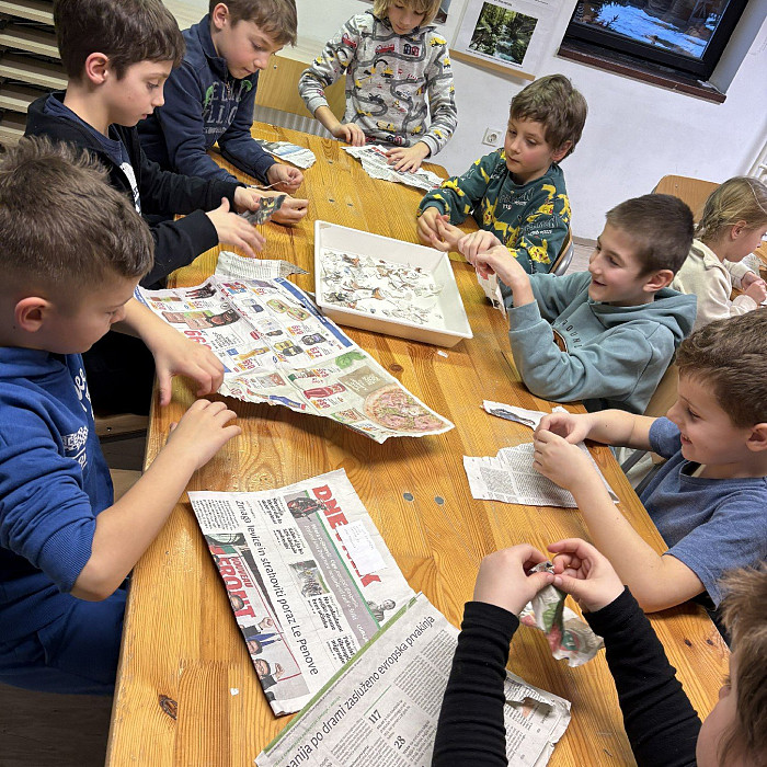 Drugošolci v šoli v naravi v Črmošnjicah
